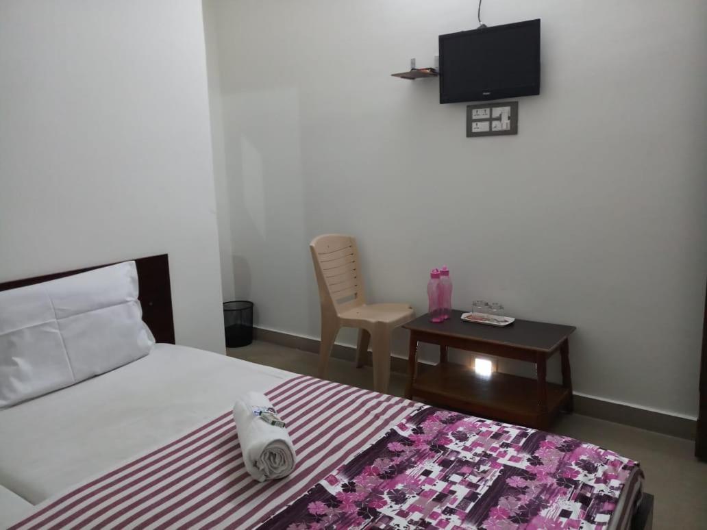 Sri Kousthubham Residency Hotel Tirupati Eksteriør billede