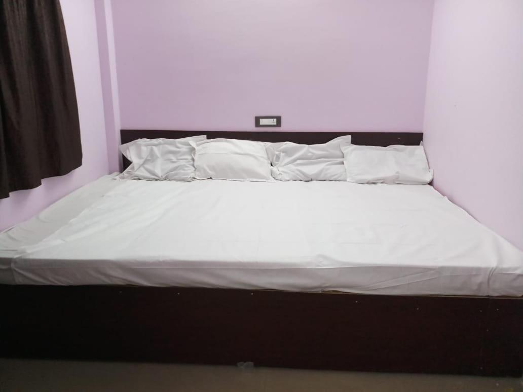 Sri Kousthubham Residency Hotel Tirupati Eksteriør billede